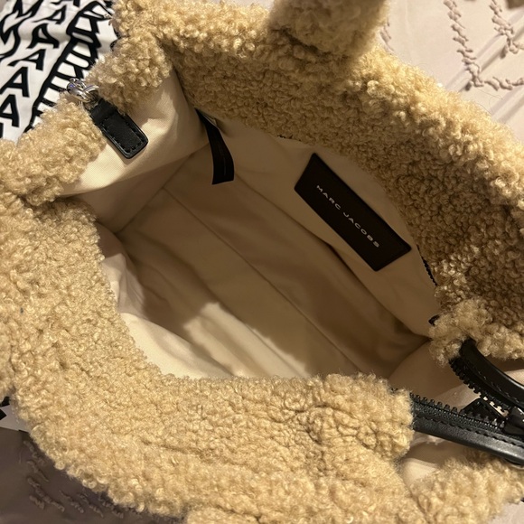 SOLD - Picture 4 of 9